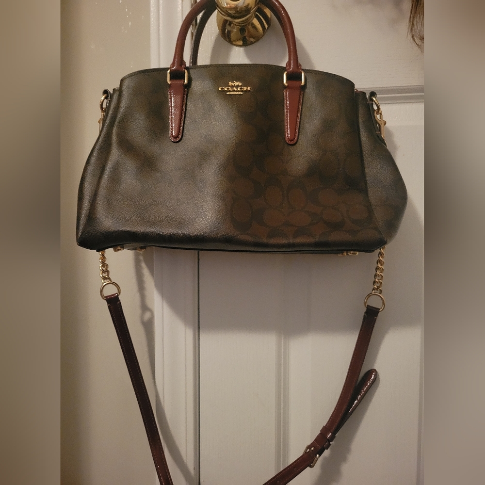 Purse - Picture 2 of 2